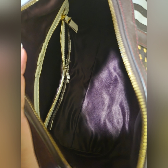 Henri Bendel Barrel Bag - Picture 13 of 14